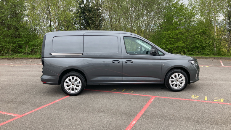 Ford Transit Connect 250 L2 Petrol 1.5 EcoBoost PHEV 150 Limited Van Auto